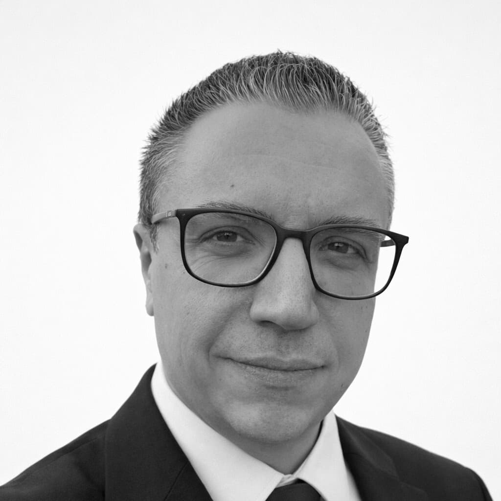 Guillaume Charrasse speaker summit paris